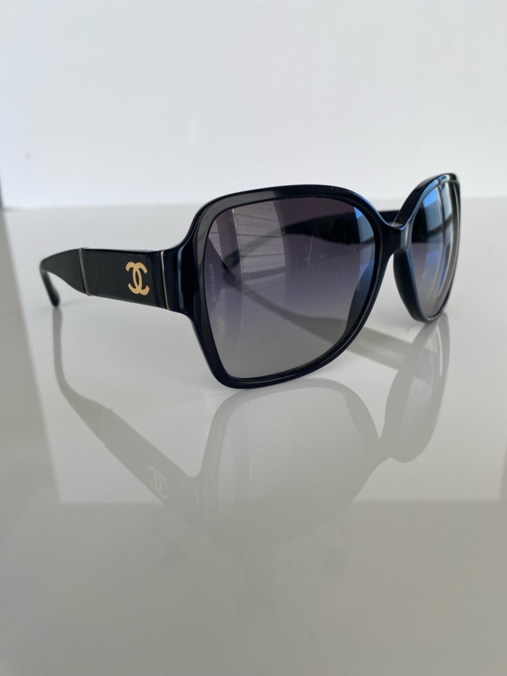 CHANEL Black Sunglasses with Gold CC Accent